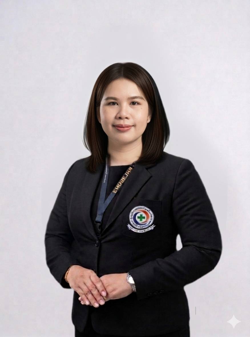 นางสาวจุฑาทิพย์ ชมดี